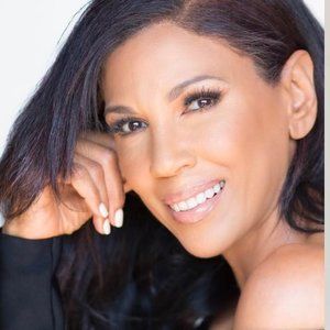 Meet your Posher, Connie